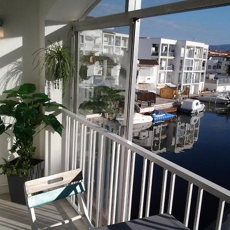Superbe Appartement , Tout Confort, 40 M2 + 10 M2 Terrasse Empuriabrava Exterior foto